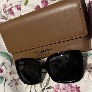 Burberry Black Sunglasses
